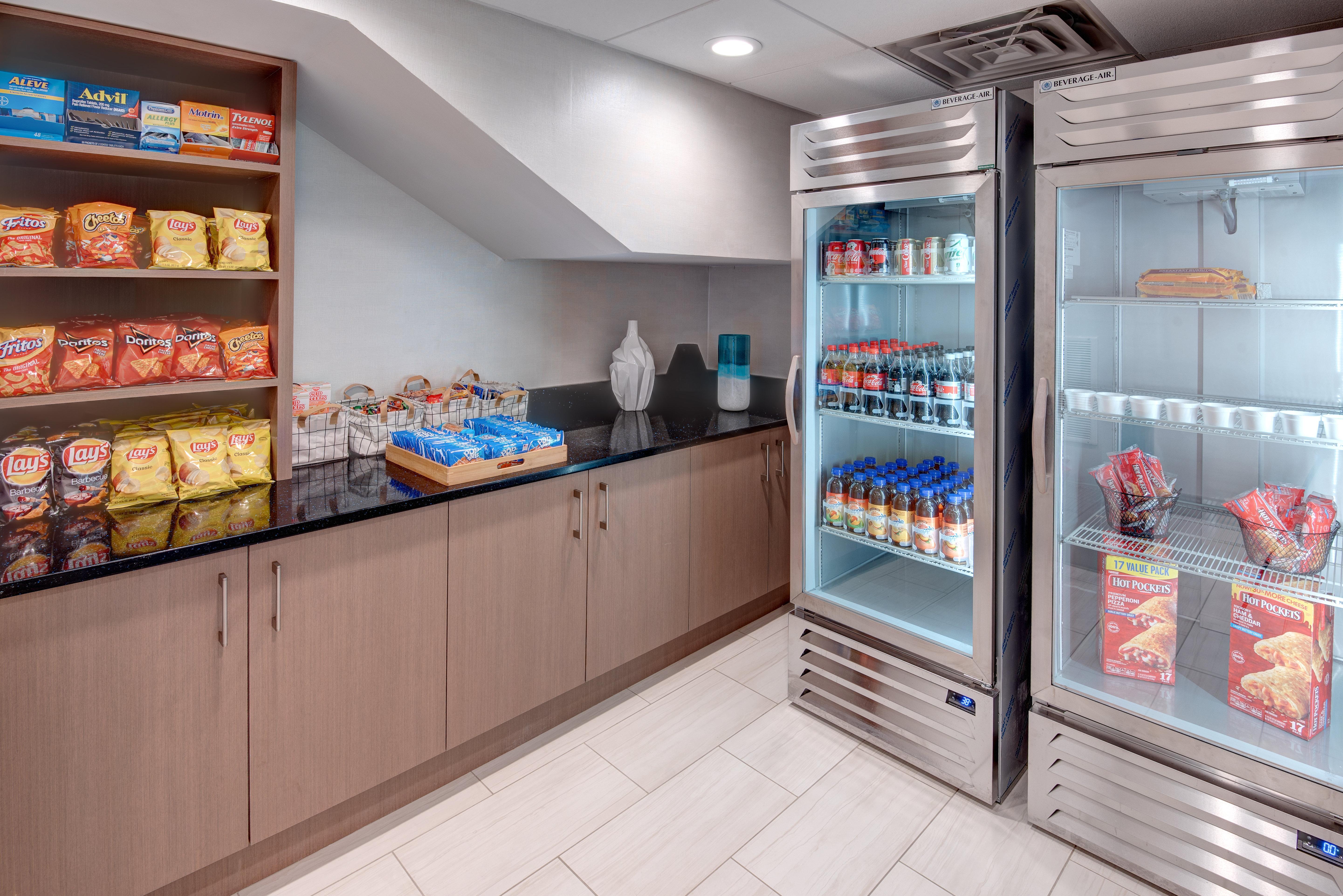 Holiday Inn Express & Suites West Long Branch - Eatontown By Ihg מראה חיצוני תמונה