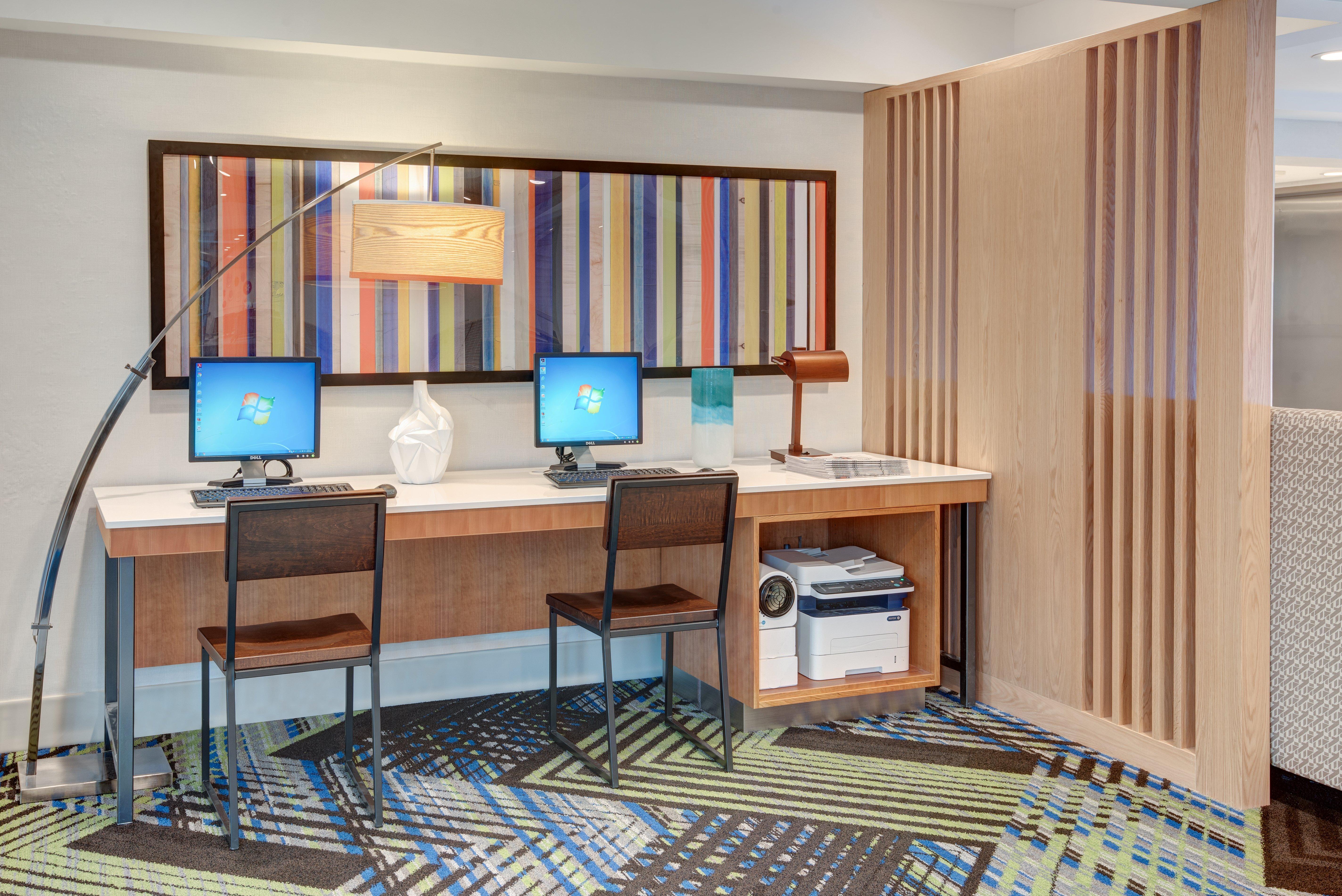 Holiday Inn Express & Suites West Long Branch - Eatontown By Ihg מראה חיצוני תמונה